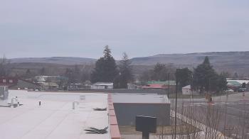 Weather camera view of Bridgeport High School.