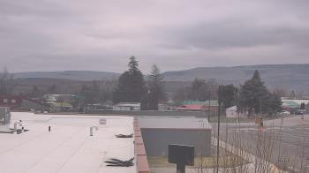 Weather camera view of Bridgeport High School.
