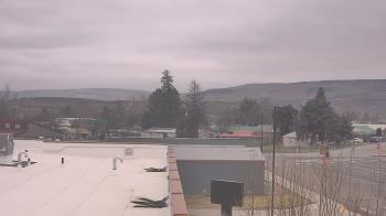 Weather camera view of Bridgeport High School.