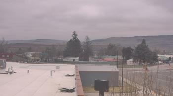 Weather camera view of Bridgeport High School.