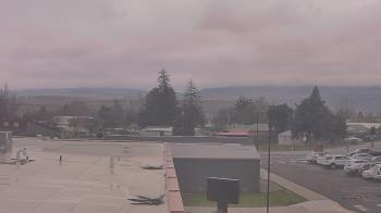Weather camera view of Bridgeport High School.