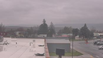 Weather camera view of Bridgeport High School.