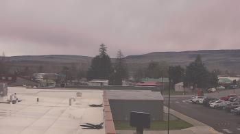 Weather camera view of Bridgeport High School.