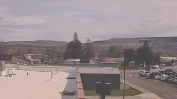 Weather camera view of Bridgeport High School.