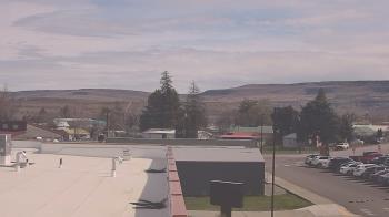 Weather camera view of Bridgeport High School.