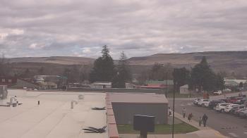 Weather camera view of Bridgeport High School.