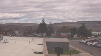 Weather camera view of Bridgeport High School.