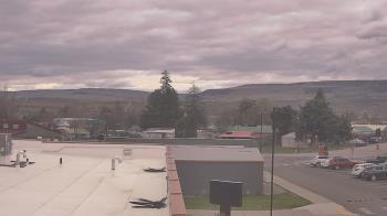 Weather camera view of Bridgeport High School.