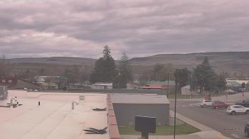 Weather camera view of Bridgeport High School.