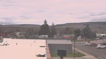Weather camera view of Bridgeport High School.