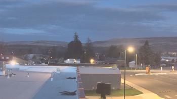 Weather camera view of Bridgeport High School.