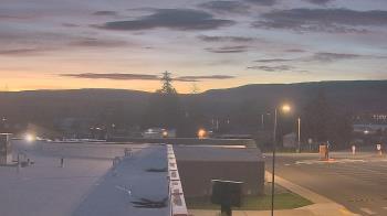 Weather camera view of Bridgeport High School.