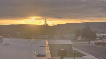 Weather camera view of Bridgeport High School.