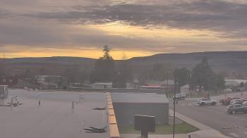 Weather camera view of Bridgeport High School.