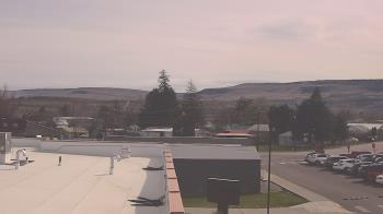 Weather camera view of Bridgeport High School.