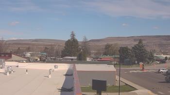 Weather camera view of Bridgeport High School.