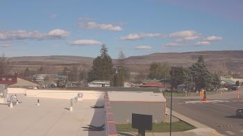 Weather camera view of Bridgeport High School.