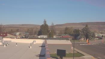 Weather camera view of Bridgeport High School.
