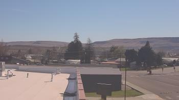 Weather camera view of Bridgeport High School.