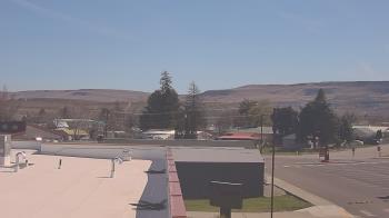 Weather camera view of Bridgeport High School.