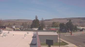 Weather camera view of Bridgeport High School.