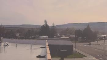 Weather camera view of Bridgeport High School.