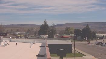 Weather camera view of Bridgeport High School.