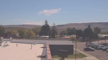 Weather camera view of Bridgeport High School.