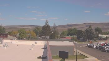 Weather camera view of Bridgeport High School.