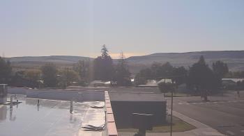 Weather camera view of Bridgeport High School.
