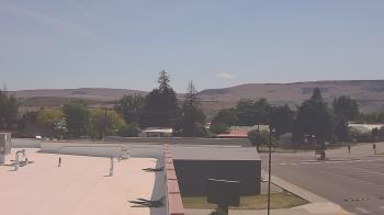 Weather camera view of Bridgeport High School.