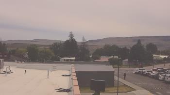 Weather camera view of Bridgeport High School.