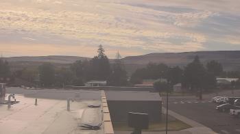 Weather camera view of Bridgeport High School.