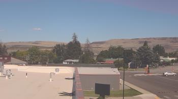 Weather camera view of Bridgeport High School.