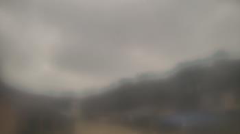 Weather camera view of Highlands School.