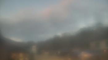 Weather camera view of Highlands School.