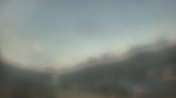 Weather camera view of Highlands School.