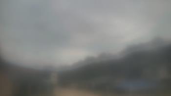 Weather camera view of Highlands School.