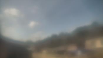 Weather camera view of Highlands School.