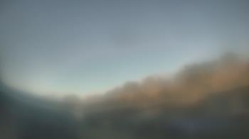 Weather camera view of Highlands School.