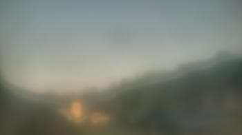 Weather camera view of Highlands School.