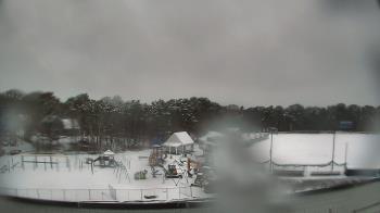 Weather camera view of Stony Brook ES.