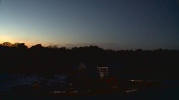 Weather camera view of Stony Brook ES.