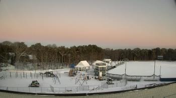 Weather camera view of Stony Brook ES.