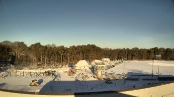 Weather camera view of Stony Brook ES.