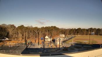 Weather camera view of Stony Brook ES.