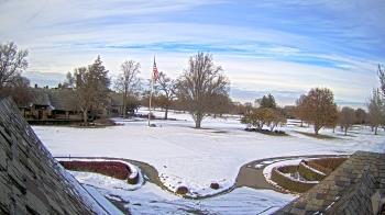 Weather camera view of Country Club of Detroit.