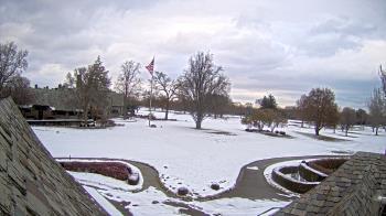 Weather camera view of Country Club of Detroit.