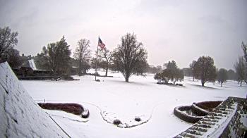 Weather camera view of Country Club of Detroit.