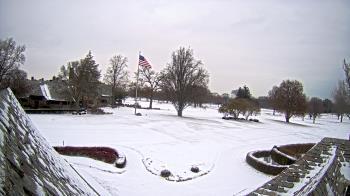 Weather camera view of Country Club of Detroit.